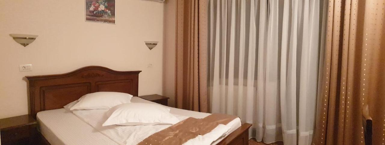 Vila Tisa Tismana Zewnętrze zdjęcie