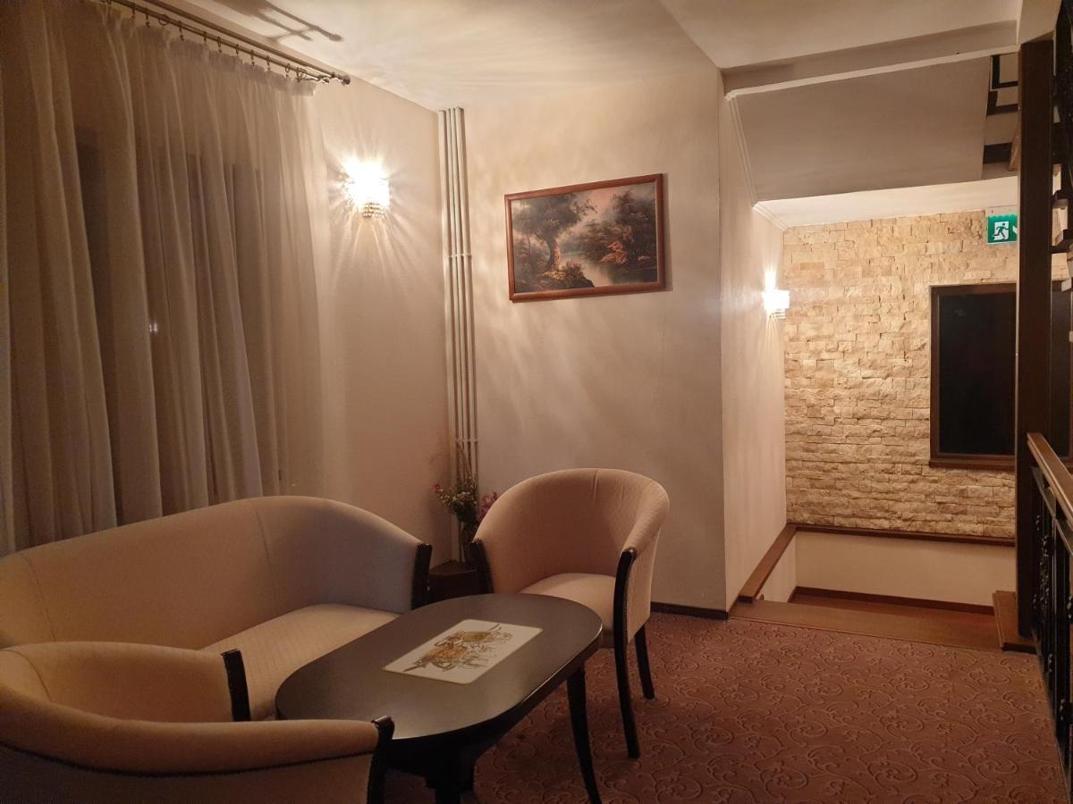 Vila Tisa Tismana Zewnętrze zdjęcie